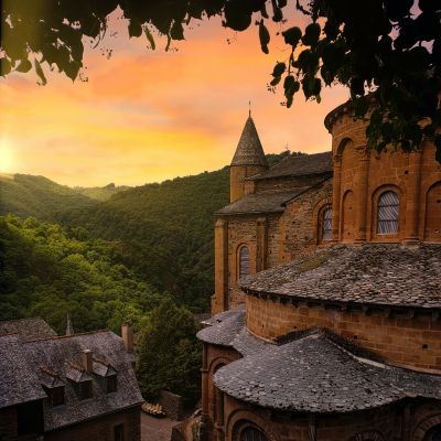Le village de Conques en Aveyron Le village de Conques en Aveyron