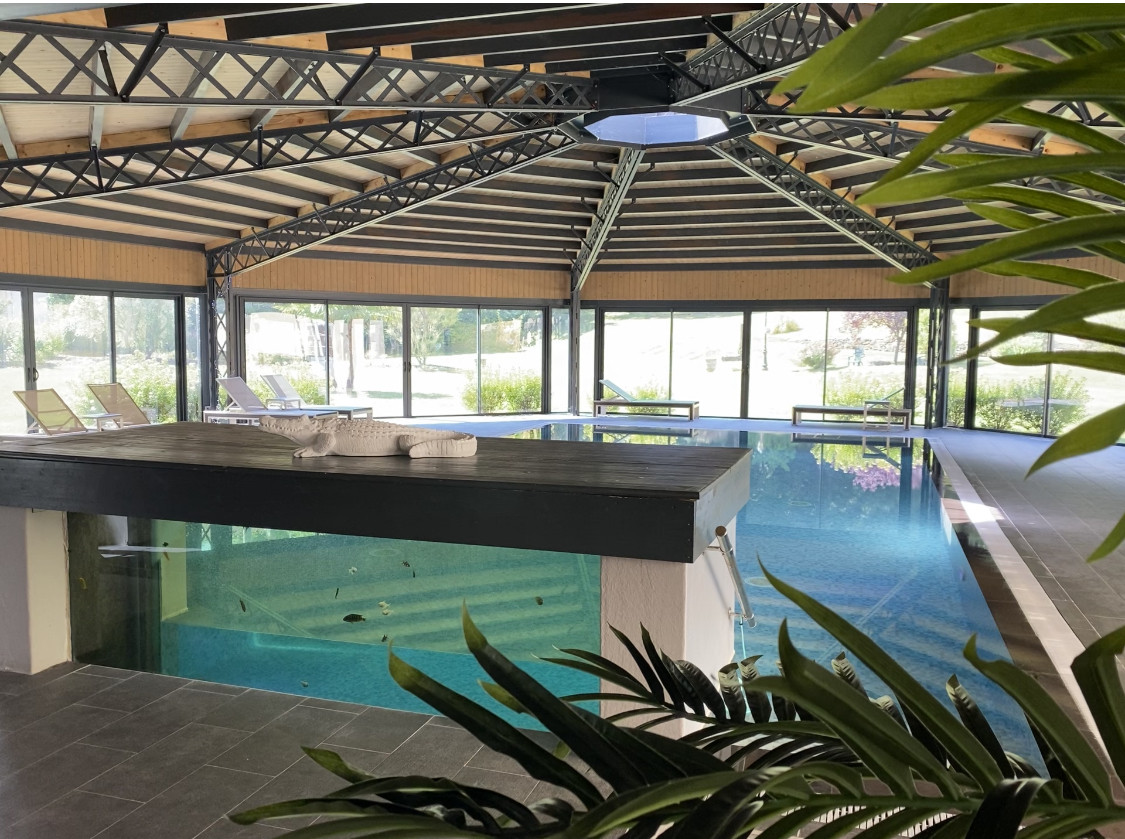 Le 1837 Piscine Couverte Chauffee