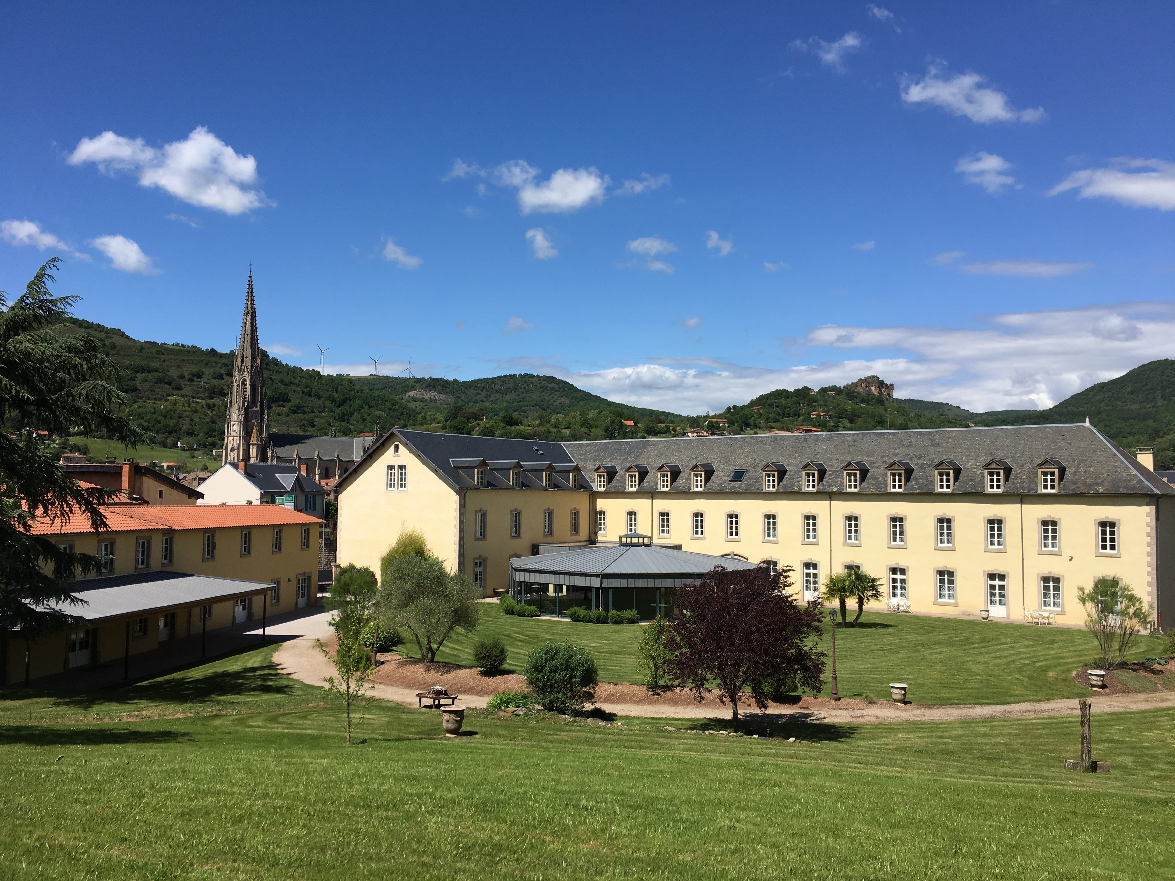 Le 1837 Vue Densemble