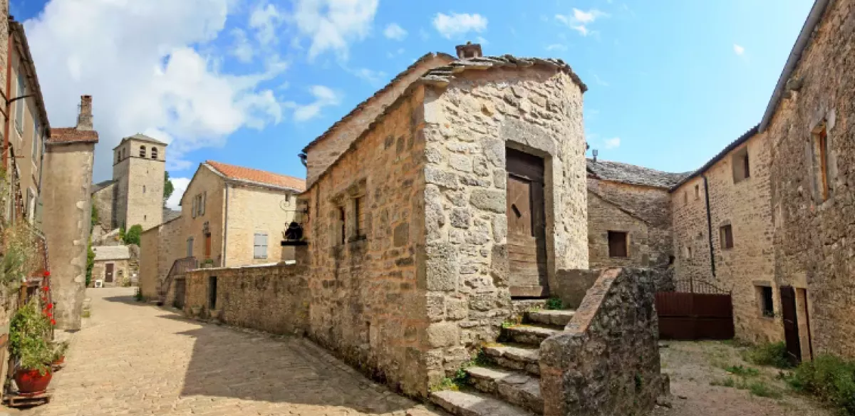 La Couvertoirade, cité templière et hospitalière du Larzac.